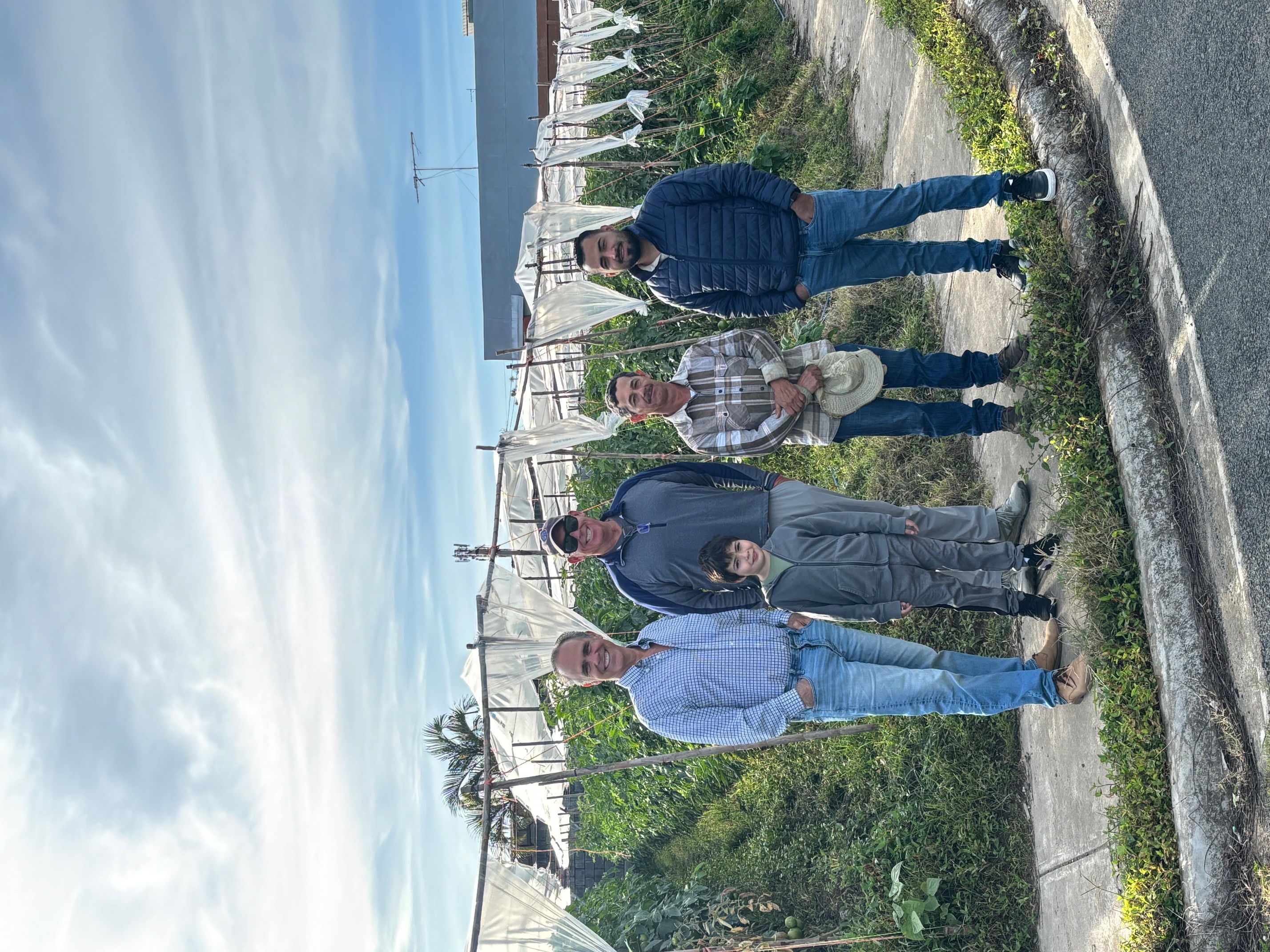 Equipo Tomato Inc